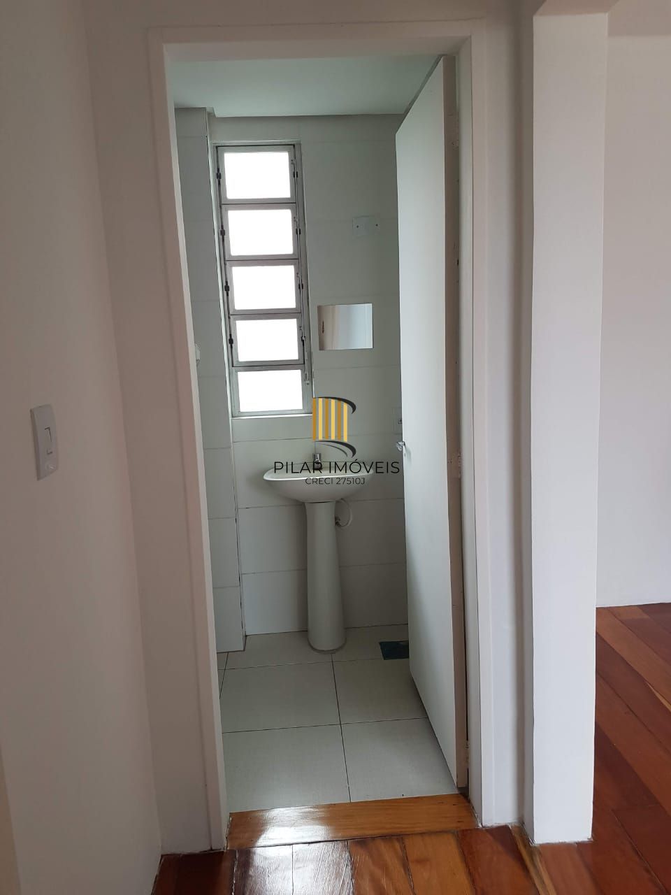 Apartamento de 01 dormitório no  Bairro da Tristeza em Porto Alegre/RS.