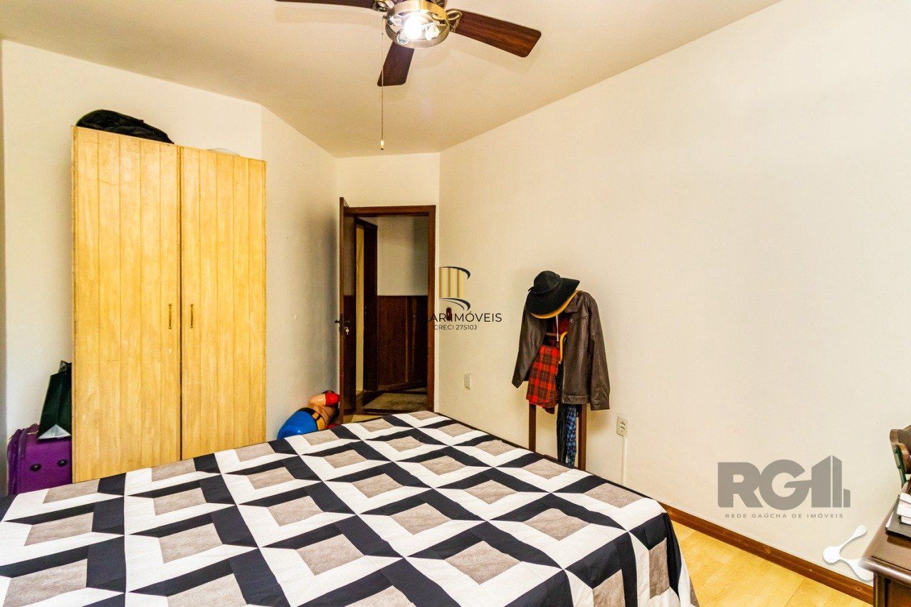 CASA, 4 DORMITÓRIOS, 3 SUÍTES, 2 VAGAS DE GARAGEM, BAIRRO IPANEMA, PORTO ALEGRE/RS