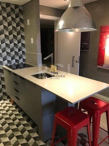 Excelente apartamento de 1 dormitório com grande infra no bairro Petrópolis