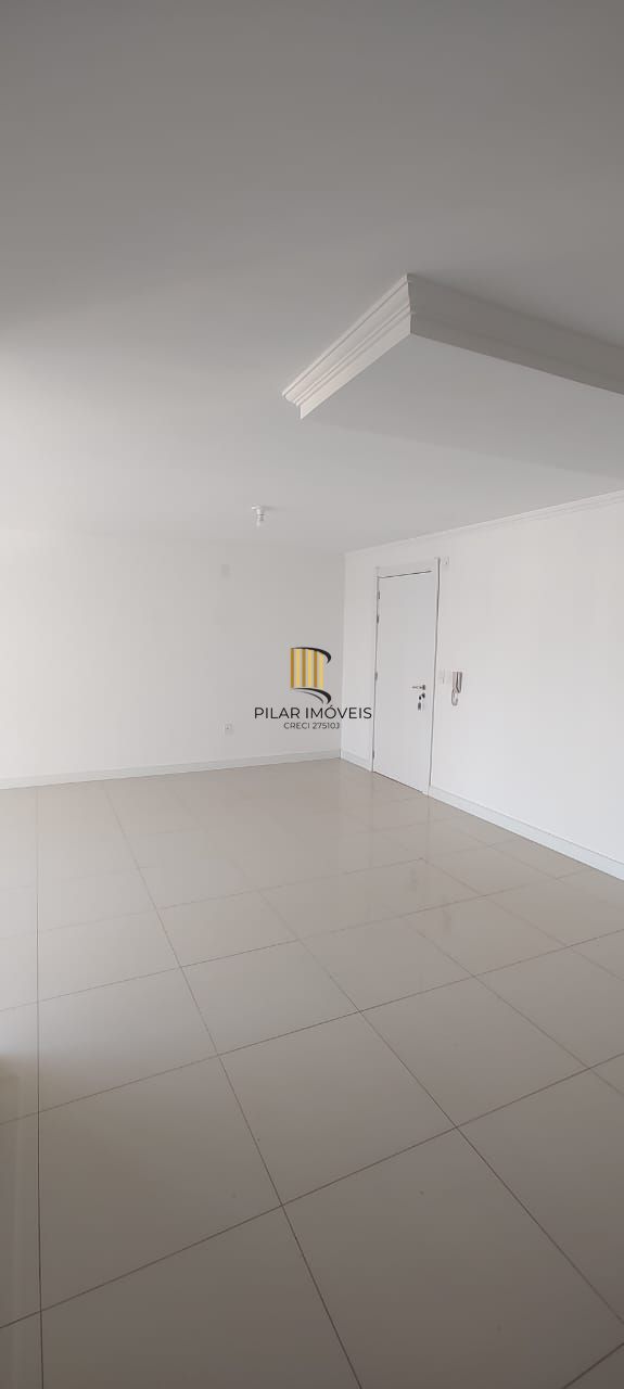 Apartamento com 03 Quartos e 02 vagas em Torres (01 suíte)