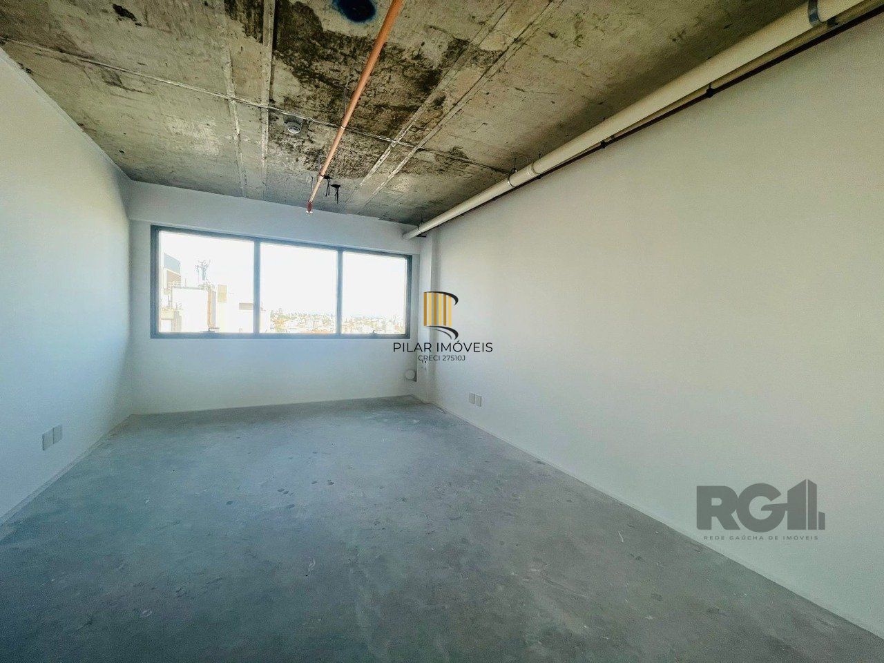 Sala Comercial com 33m² no MEDPLEX Assis Brasil !!!