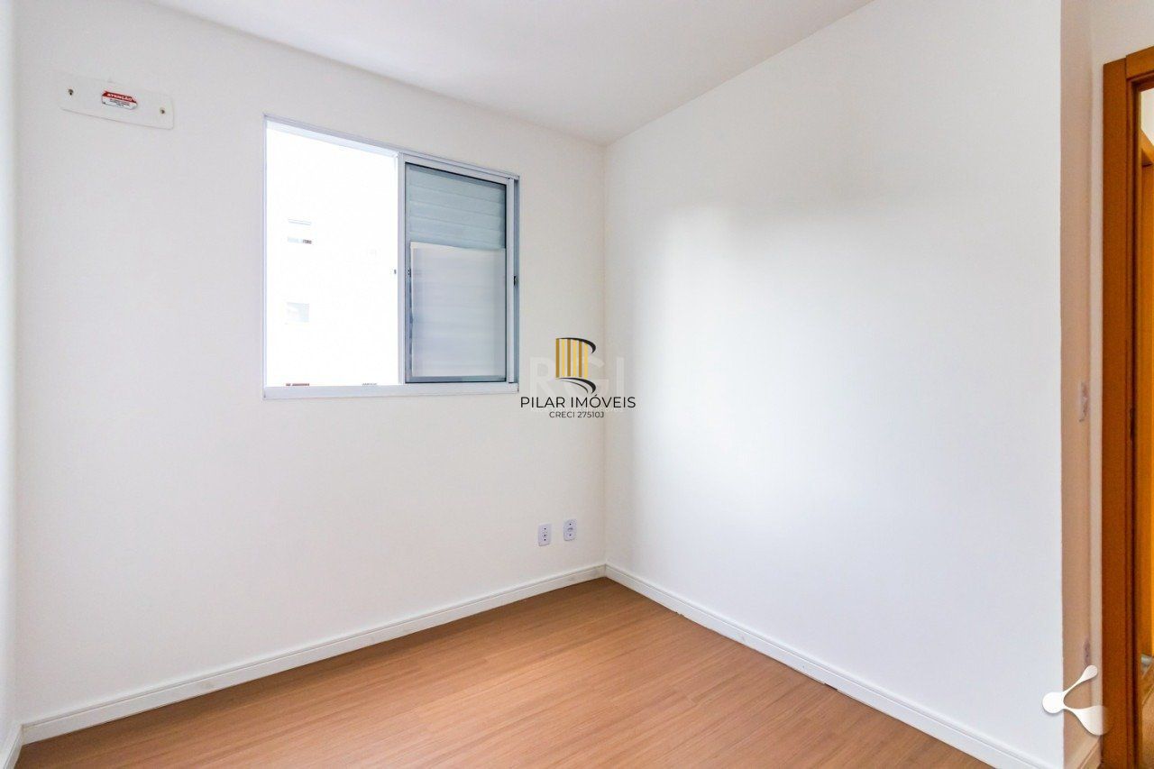 Apartamento com 2 quartos, 1 vaga de garagem, no bairro Vila Nova, Porto Alegre/RS 