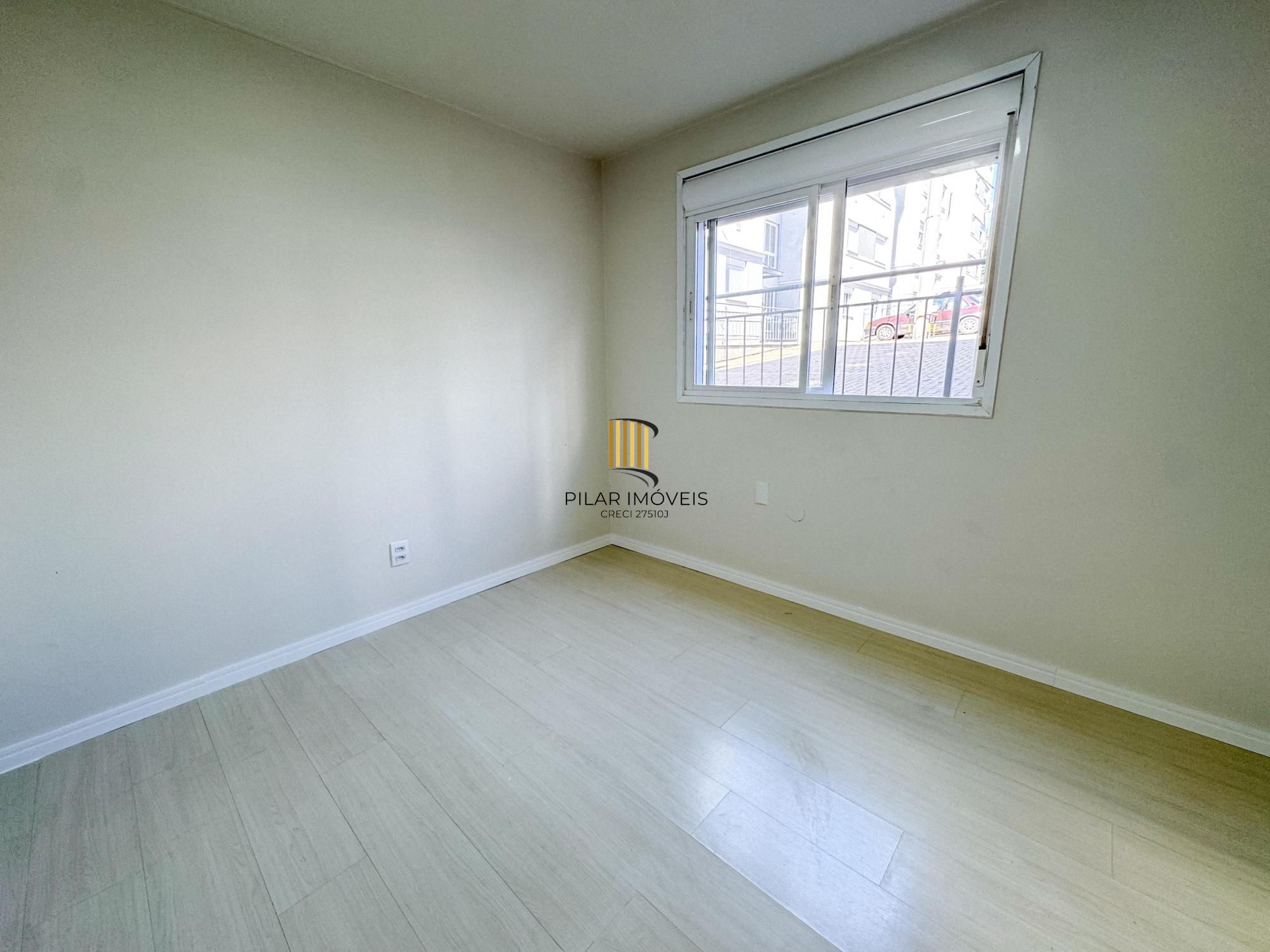 Apartamento com 02 quartos e 01 vaga escriturada no Bairro Lomba do Pinheiro