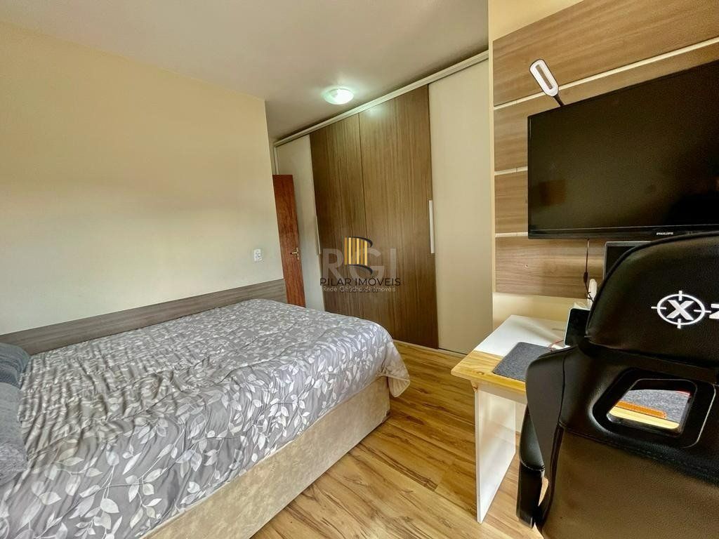 Casa para Venda - 90.34m², 2 dormitórios, sendo 1 suites, 1 vaga - Vila Nova, Porto Alegre
