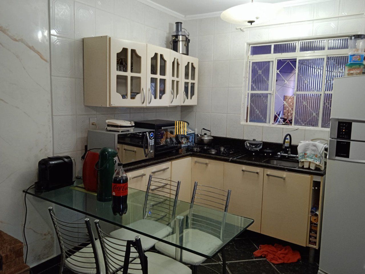 Casa para Venda - 100m², 2 dormitórios, sendo 1 suites, 2 vagas - Vila Nova, Porto Alegre