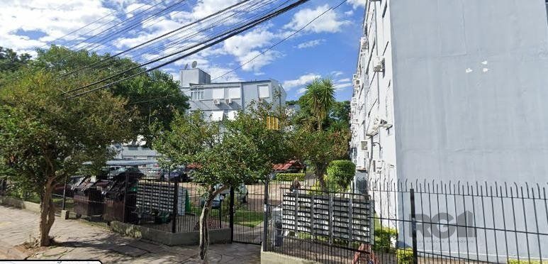 Apartamento de 02 dormitório no bairro Cavalhada