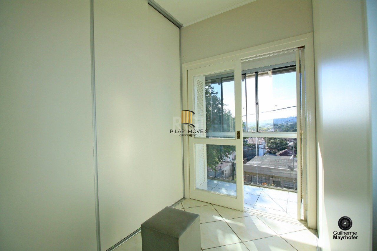 Casa para Venda - 328.5m², 3 dormitórios, sendo 1 suites, 3 vagas - Cavalhada, Porto Alegre