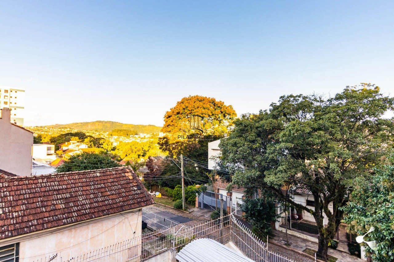 Apartamento para Venda - 62.17m², 2 dormitórios, 1 vaga - Petrópolis