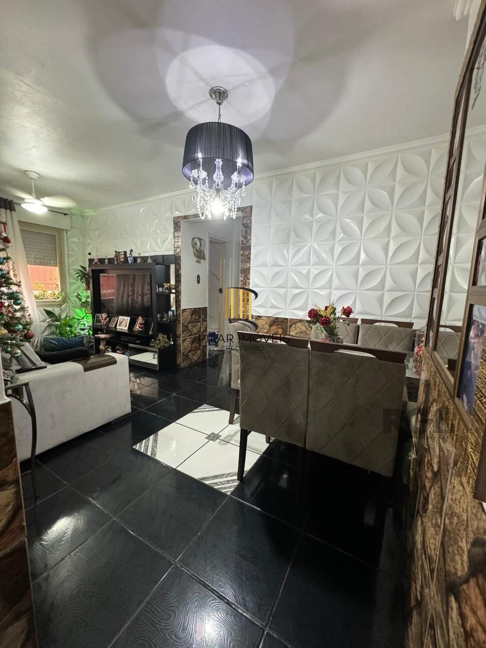 Apartamento com 02 quartos no Bairro Rubem Berta, Porto Alegre - - Pilar Imóveis