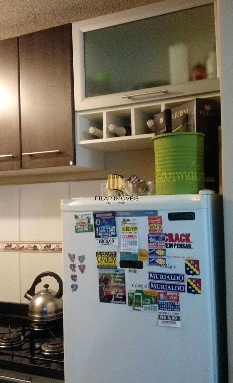 Apartamento para Venda - 40m², 2 dormitórios, 1 vaga - Lomba do Pinheiro