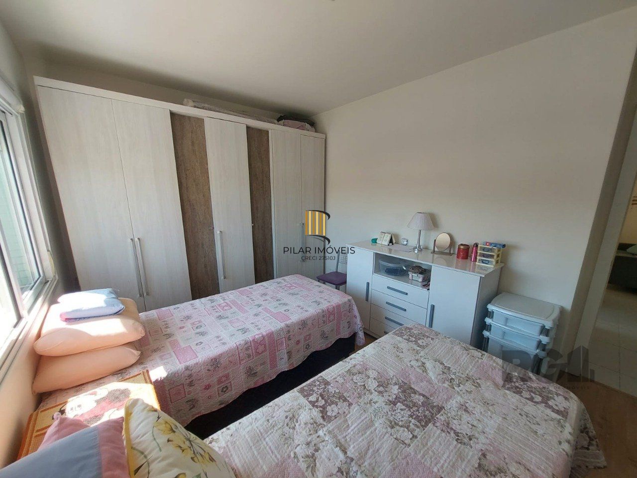 APARTAMENTO 2 QUARTOS - 1 SUITE - 2 VAGAS - ELEVADOR - IPANEMA - PORTO ALEGRE - RS