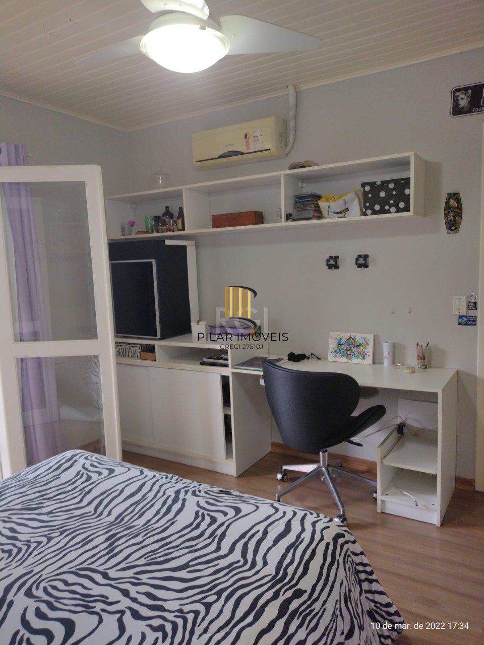 Casa 210m², 3 dormitórios, sendo 1 suites, 2 vagas - Mario Quintana, Porto Alegre/RS