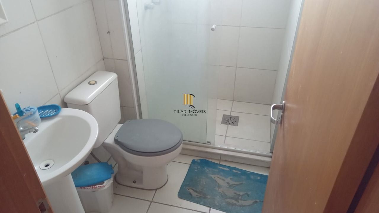 Apartamento 2 dormitórios , churrasqueira , elevador , 1 vaga de garagem descoberta !