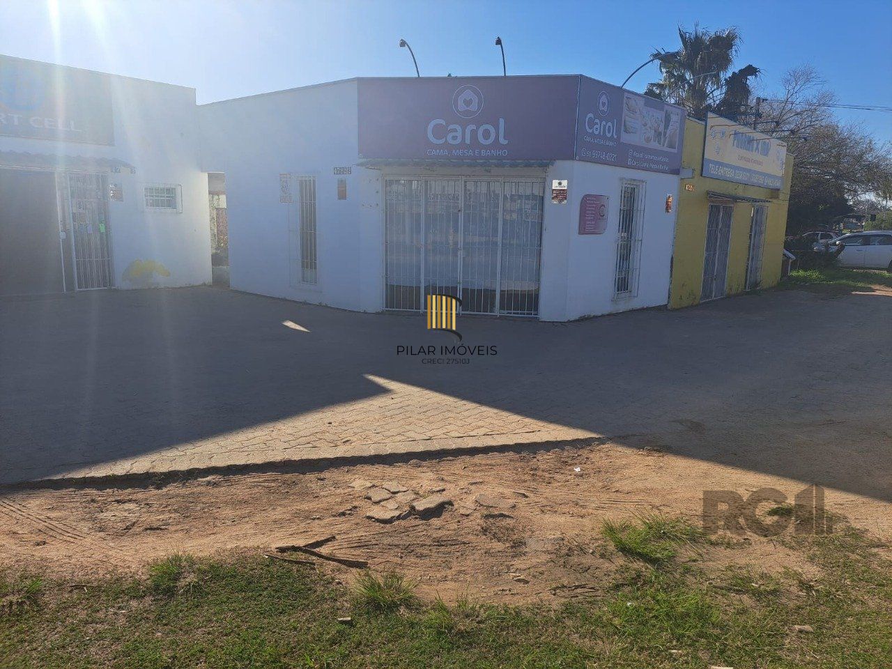 Casa à venda 2 dormitórios 3 vagas no Bairro Lami Porto Alegre RS