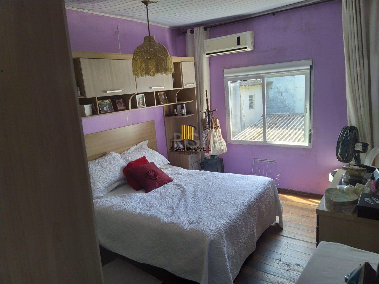 Casa com 5 dormitórios no bairro Jardim Carvalho