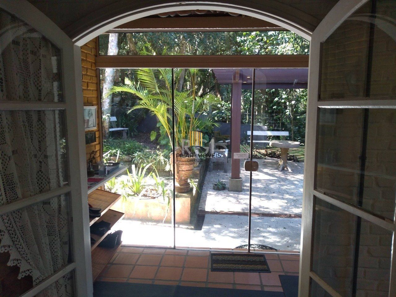 Casa para Venda - 290m², 13 dormitórios, sendo 6 suites, 10 vagas - Belém Novo, Porto Alegre