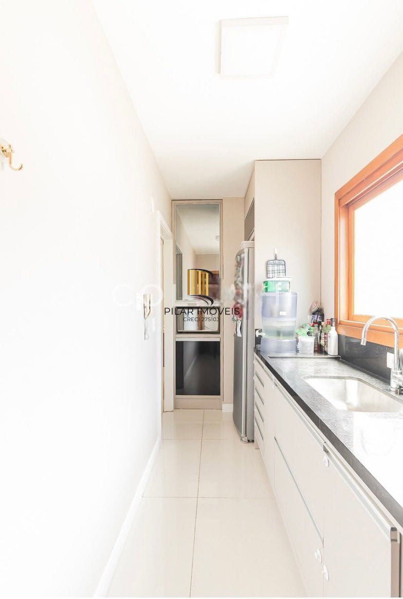 Apartamento de 03 dormitórios no Bairro Petrópolis em Porto Alegre/RS