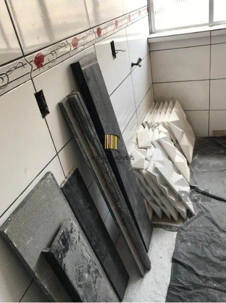 Apartamento 2 dormitórios no bairro Rubem Berta