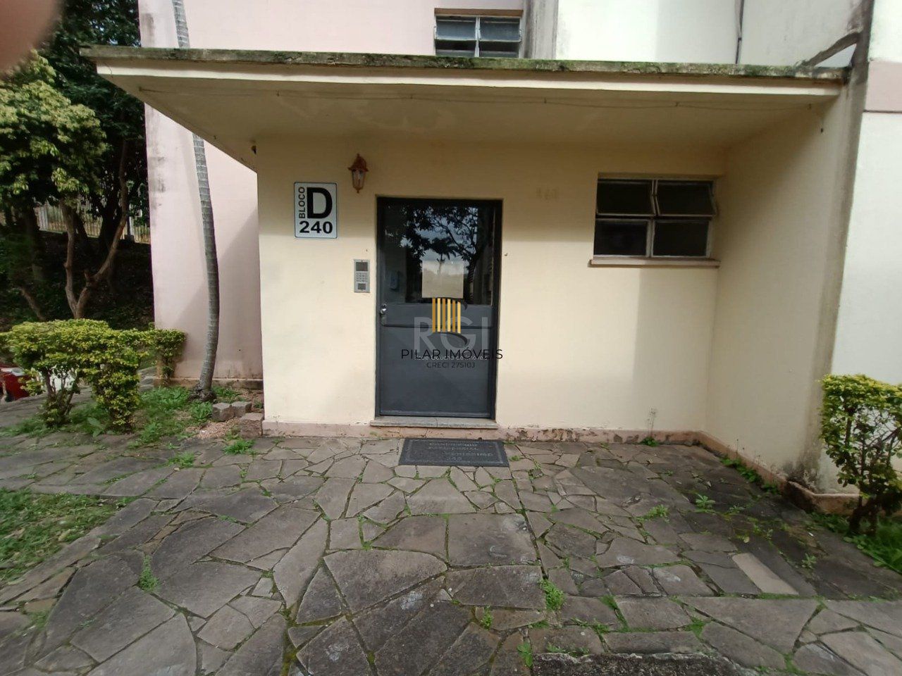 Apartamento para Venda - 33.3m², 1 dormitório, 1 vaga - Santo Antonio, Porto Alegre