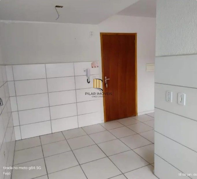 Apartamento com 02 quartos e 01 vaga no Bairro Chapéu do Sol