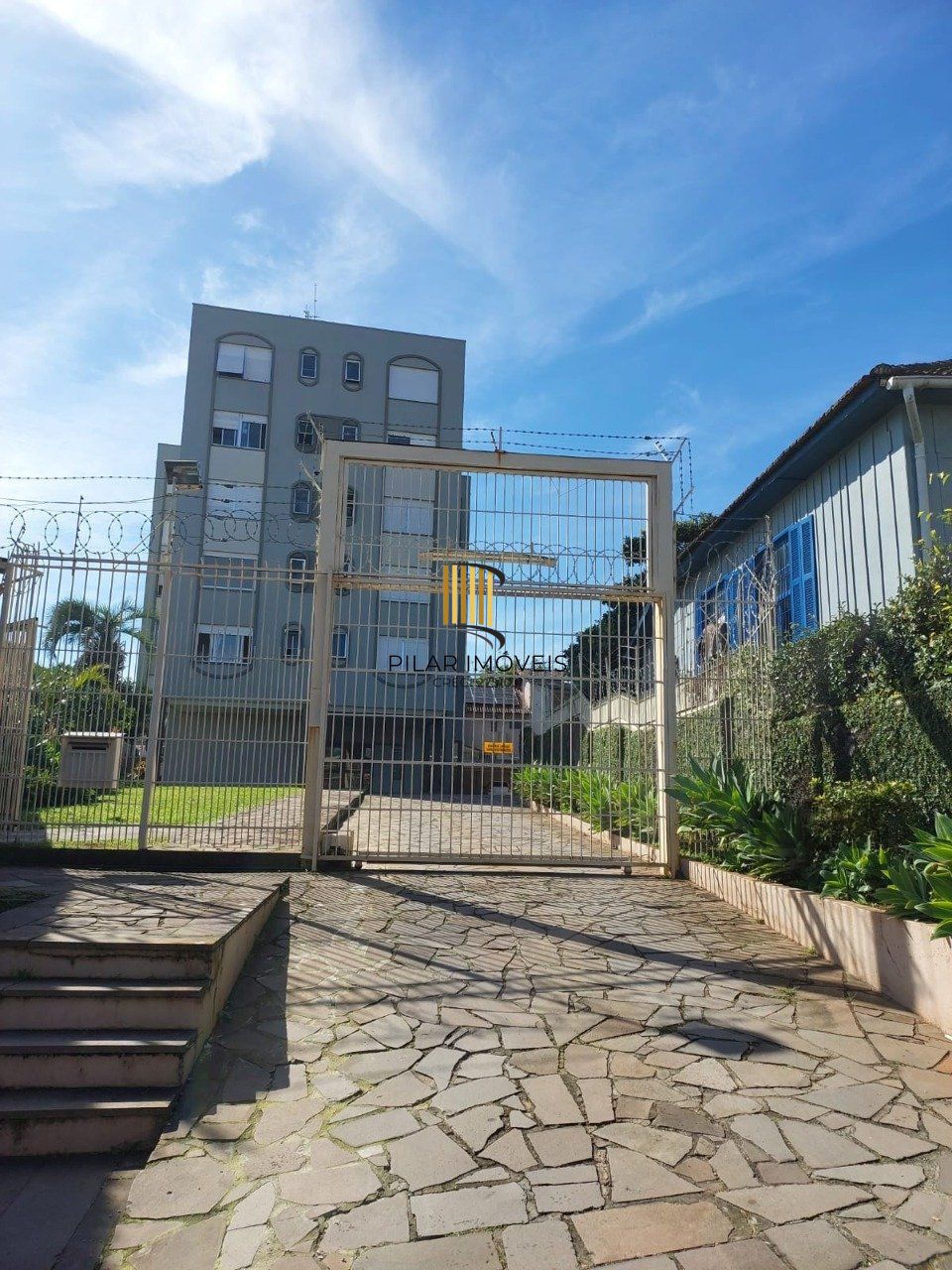 APARTAMENTO UM DORMITORIO, COM VAGA GARAGEM E ELEVADOR, NO BAIRRO NONOAI, EM PORTO ALEGRE, RS