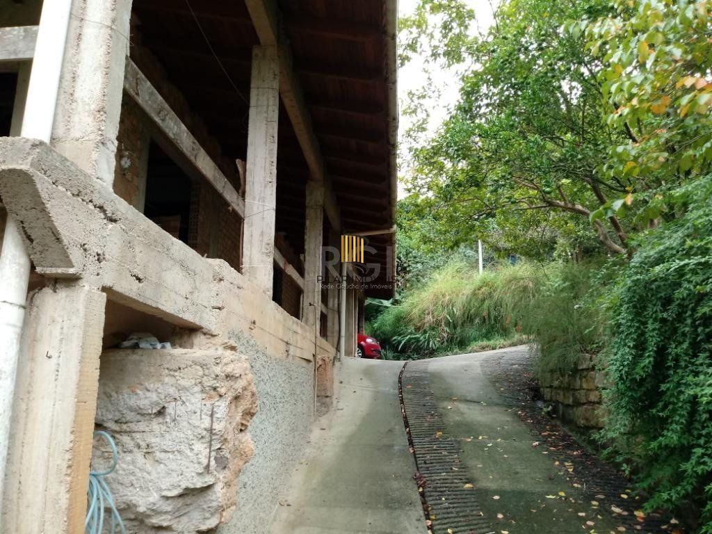 Sítio para Venda - 300m², 3 dormitórios, sendo 1 suites, 4 vagas - Krahe, Viamão