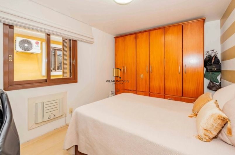 Casa em condomínio 3 dormitórios
