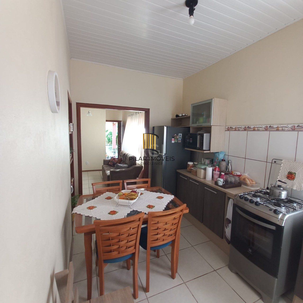 2 Casa com 4 quartos, 2 vagas de garagem, no bairro Belém Novo, Porto Alegre/RS     