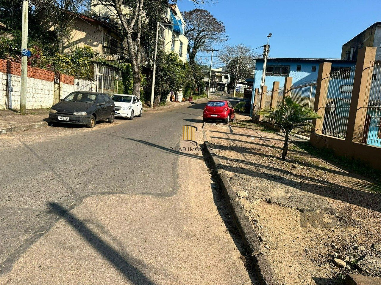 Terreno com 66m² e casa mista, no bairro Vila Nova