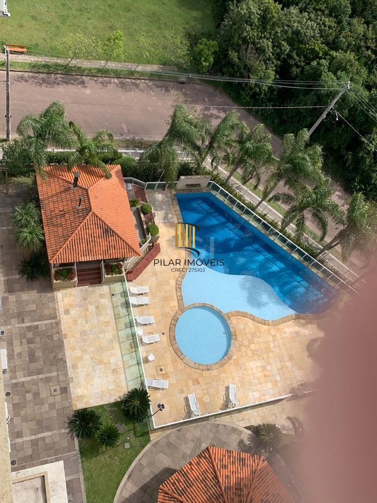 Lindo apartamento com vista e posição solar privilegiada.