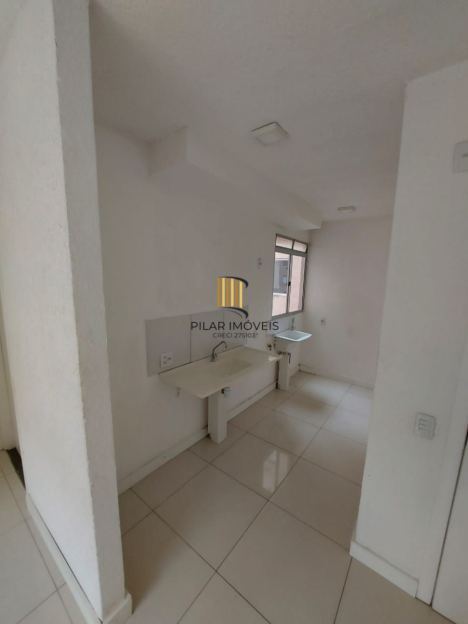 Apartamento para Venda - 40.29m², 2 dormitórios, 1 vaga - Hípica, Porto Alegre
