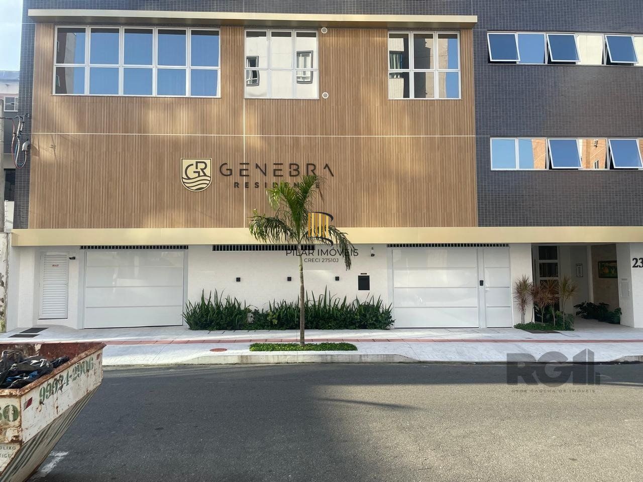 APARTAMENTO 2 QUARTOS - SUITE - BALNEÁRIO CAMBORIU - SC