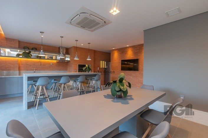 2D com suite e infra completa.