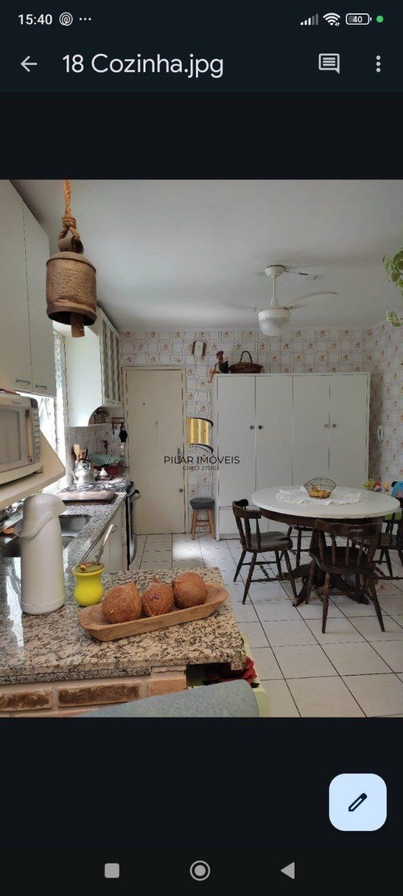 Apartamento de 130 m2,com 3 dormitórios e suíte, no bairro Jardim Botânico.