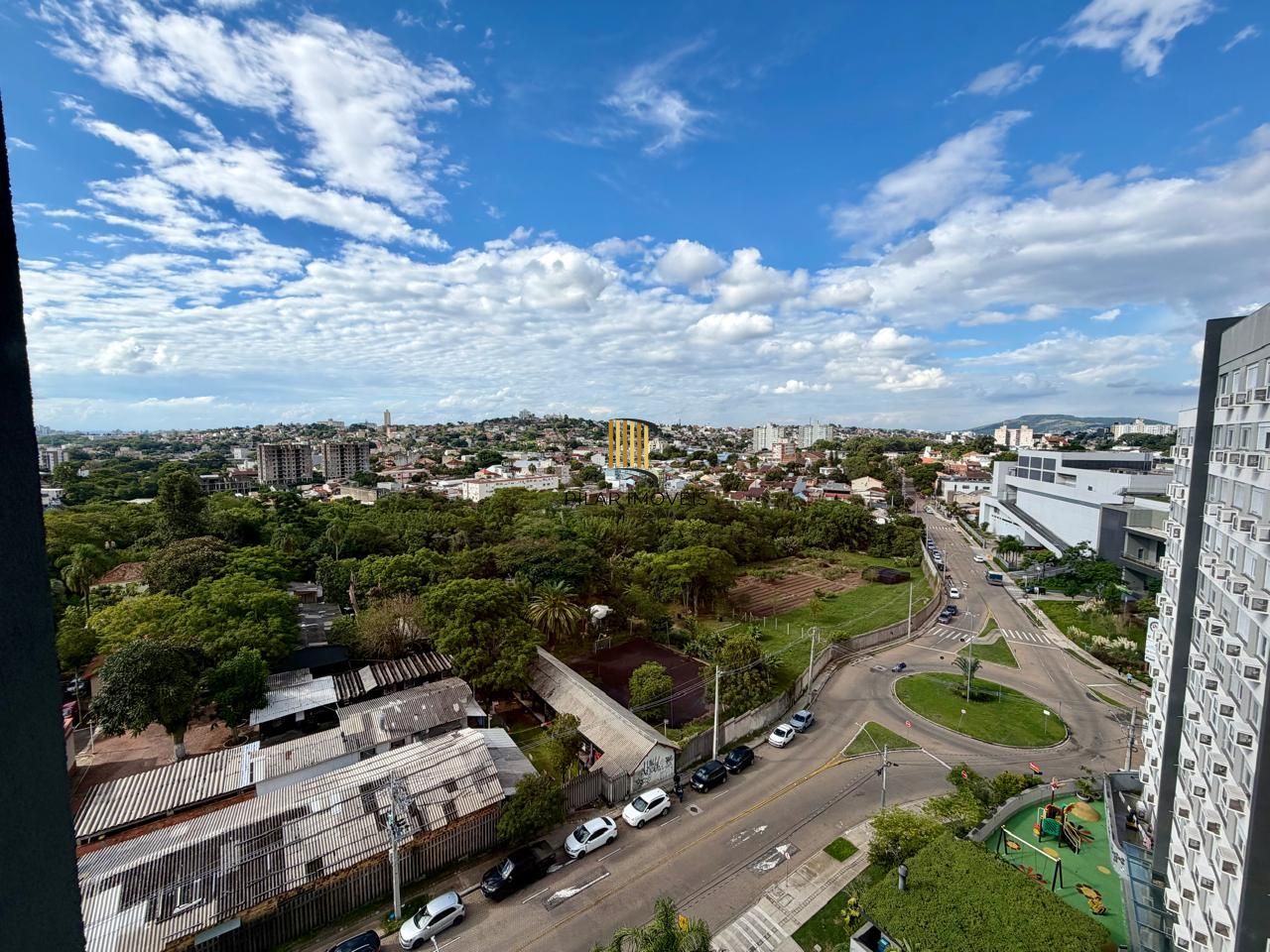 Apartamento com box duplo no bairro Teresópolis