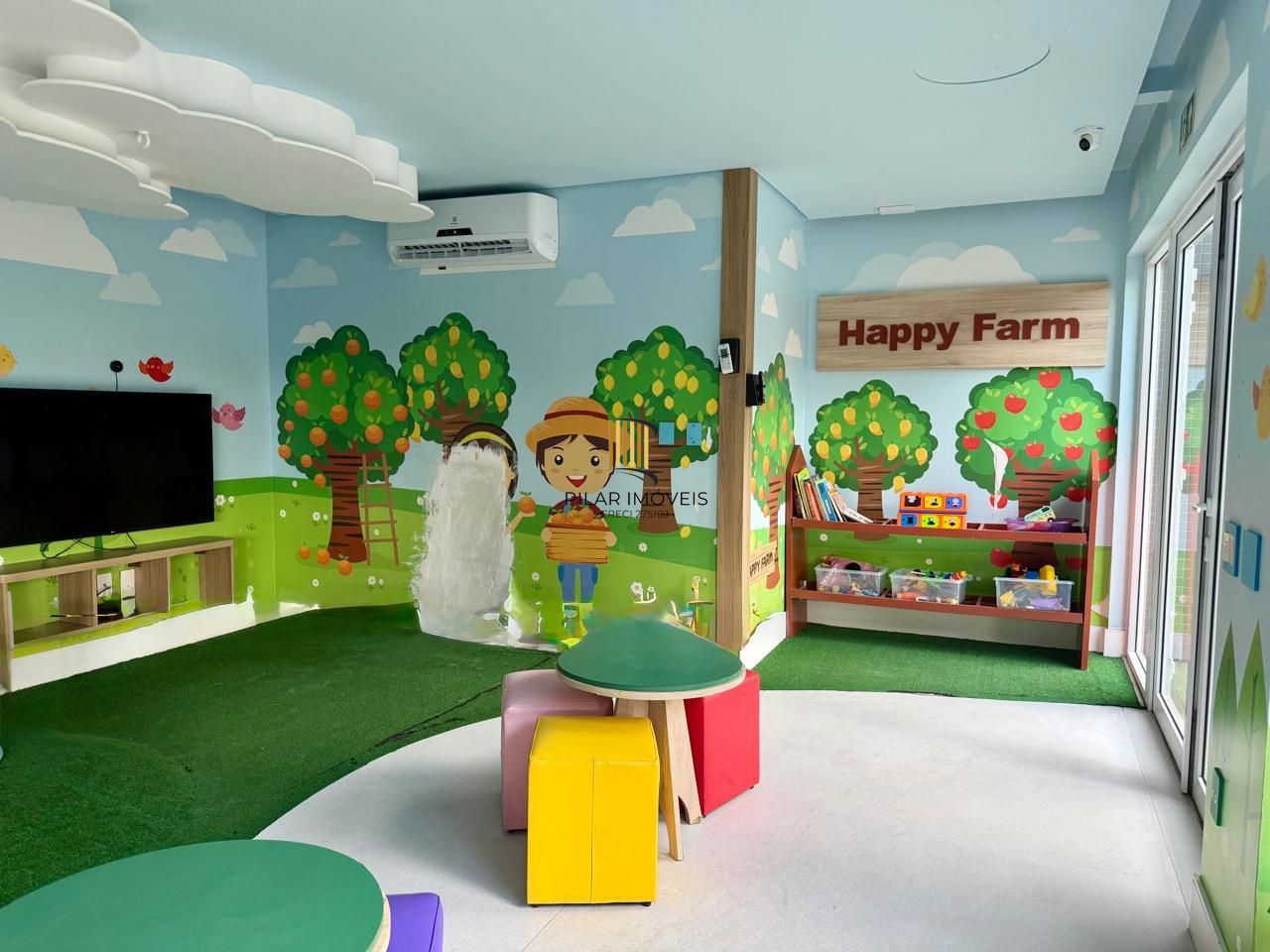 Apartamento com box duplo no bairro Teresópolis