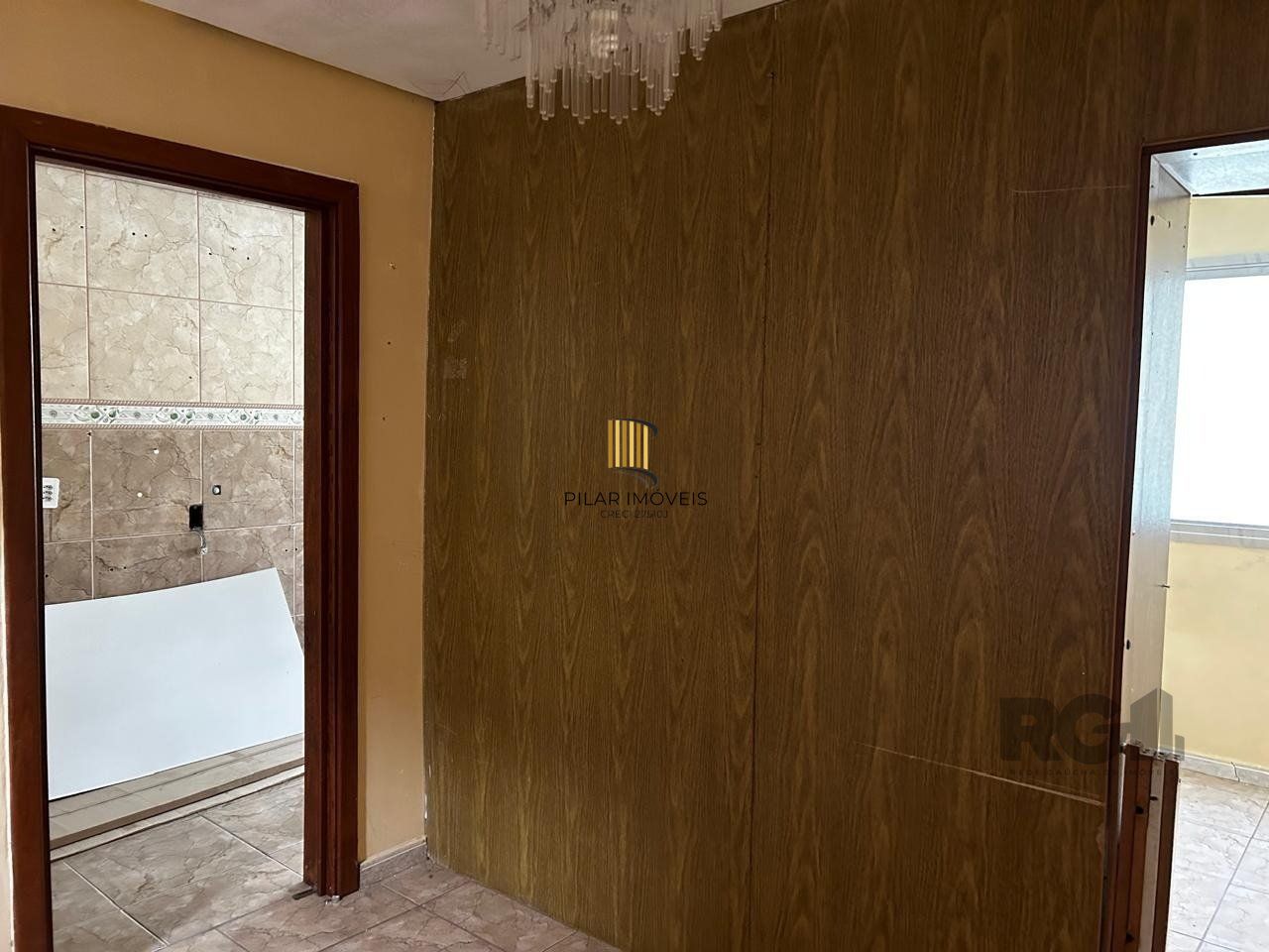 APARTAMENTO JK COM 1 QUARTO E GARAGEM COBERTA NO BAIRRO CAMAQUA PRÓXIMO À OTTO NIEMEYER