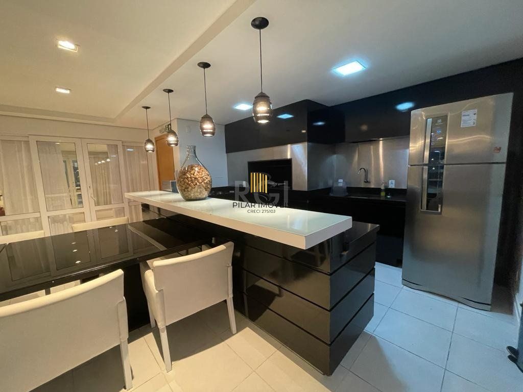 Apartamento para Venda - 64.67m², 2 dormitórios, sendo 1 suites, 1 vaga - Cidade Baixa, Porto Alegre