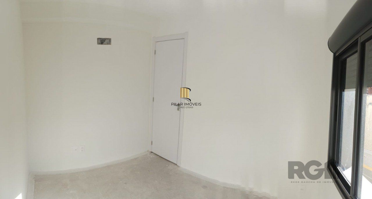 Grande OPORTUNIDADE!! Lindo Apartamento, com amplo Garden privado!!! Sua localização privilegiada, é com certeza um diferencial de destaque deste imóvel