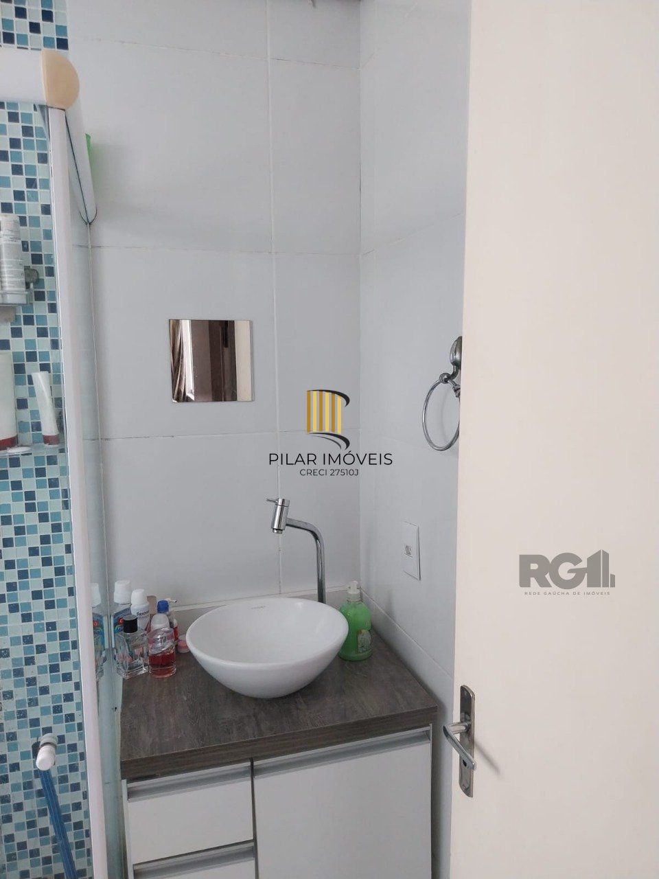 Apartamento 2 dormitórios no bairro Restinga
