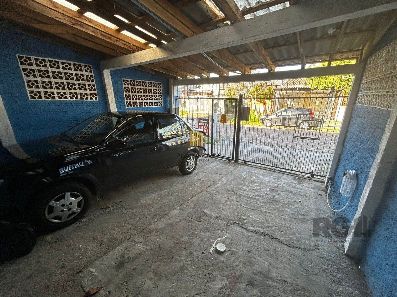 Casa para Venda - 120m², 5 dormitórios, 2 vagas - Hípica, Porto Alegre