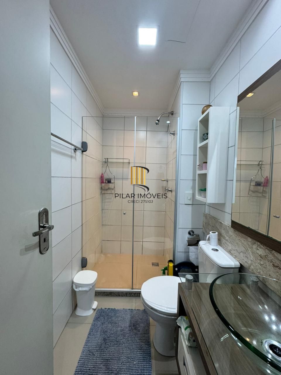 Apartamento 2 dormitórios no bairro Cavalhada