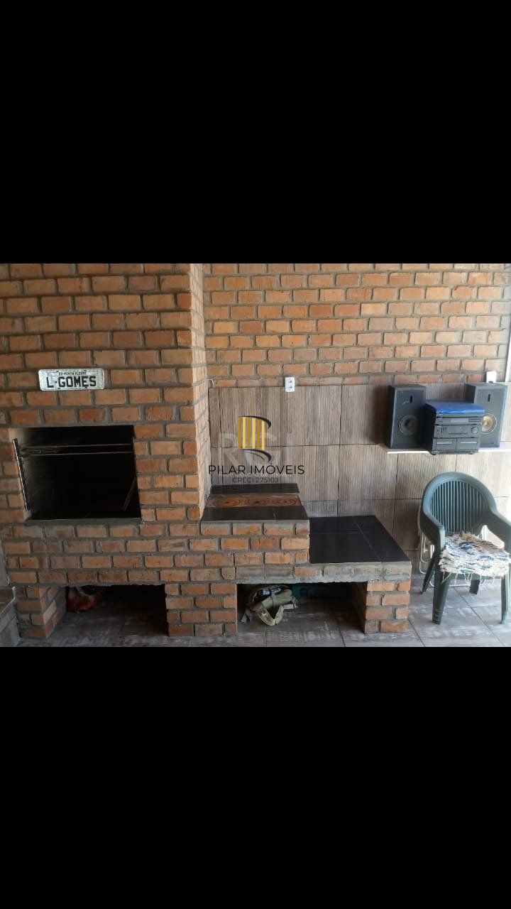 Casa com 2 quartos, 2 vagas de garagem, no bairro Aberta dos Morros, Porto Alegre/RS