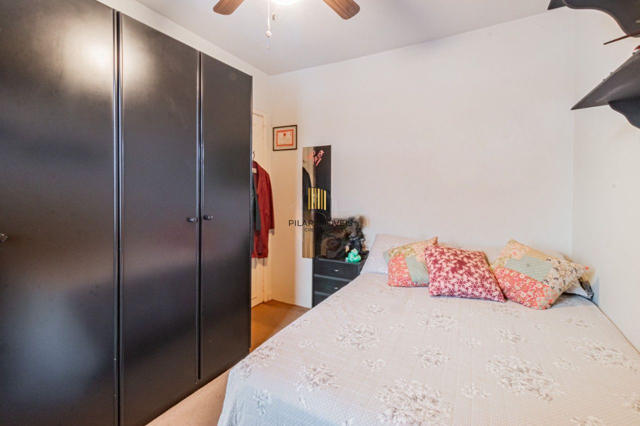 COBERTURA 3DORMITÓRIOS, 1 VAGA COBERTA NO CRISTAL PORTO ALEGRE RS