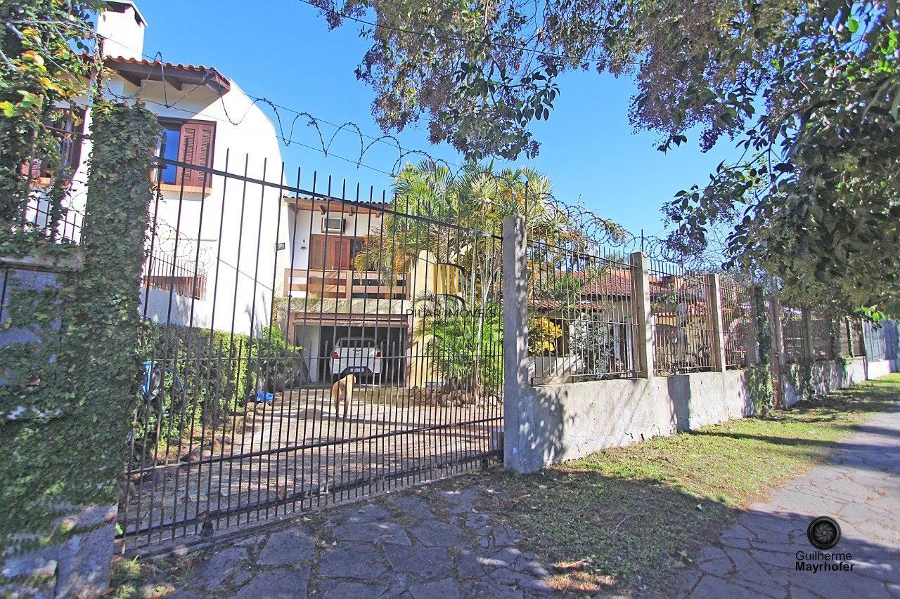 Casa para Venda - 249.54m², 4 dormitórios, sendo 1 suites, 5 vagas - Ipanema