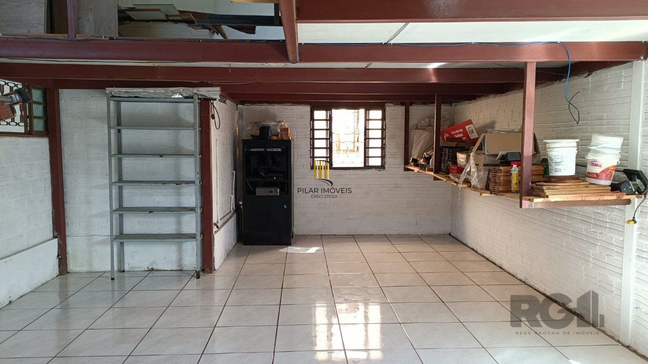 casa mista com 2 vagas na cavalhada Porto Alegre /RS
