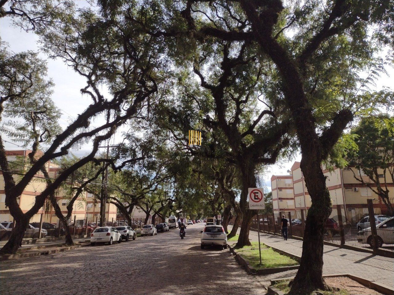 apto 01 dormitório, recentemente reformado, vaga rotativa -  Bairro Camaquã
