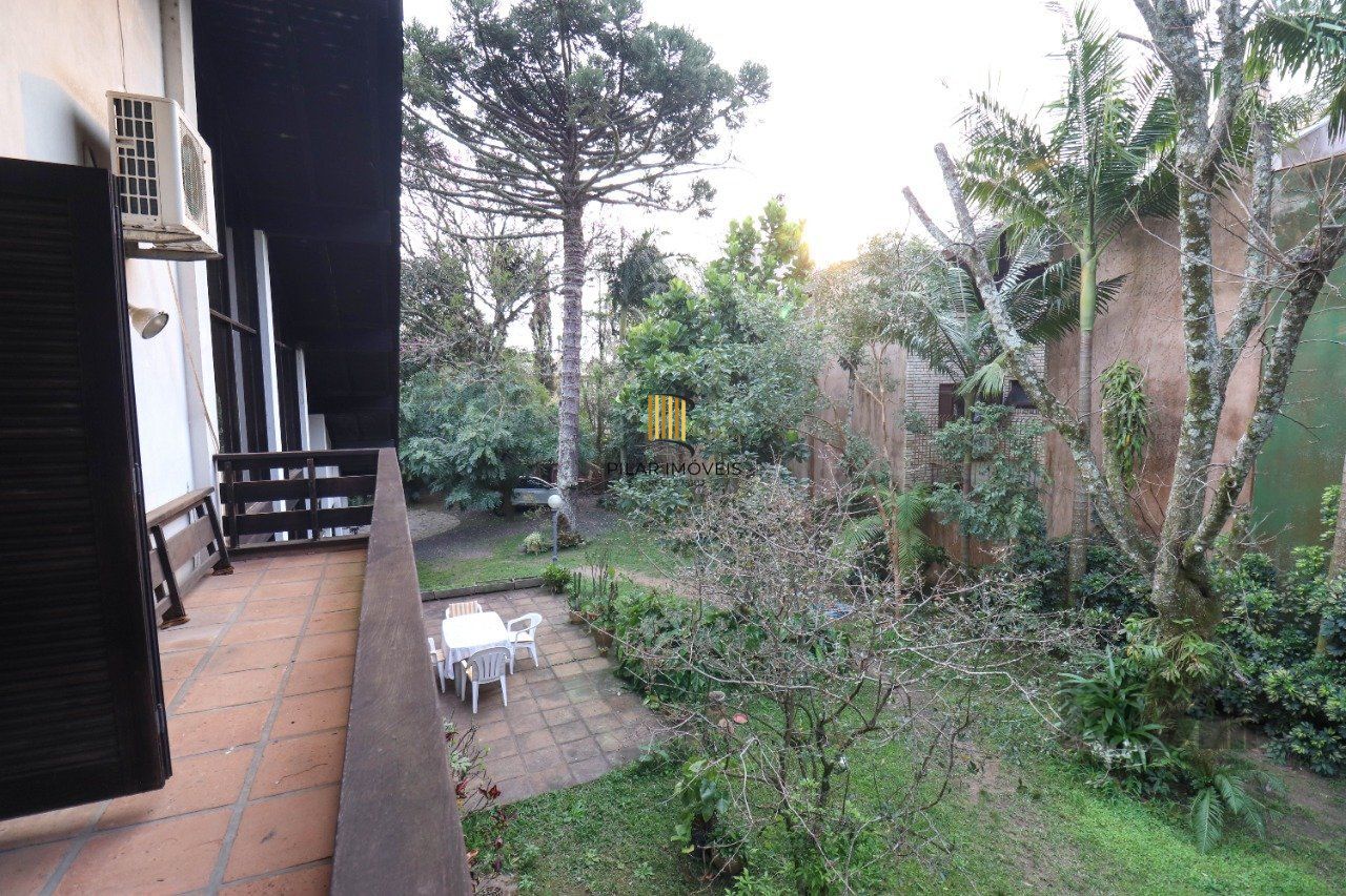 Casa para Venda - 523.36m², 6 dormitórios, sendo 2 suites, 2 vagas - Vila Conceição, Porto Alegre