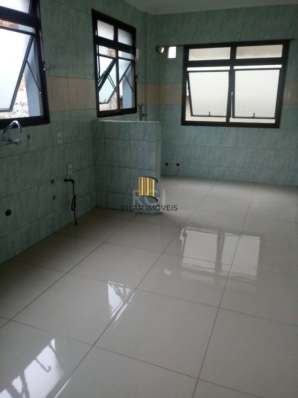 Apartamento para Venda - 77m², 2 dormitórios, sendo 1 suites, Jardim São Pedro, Porto Alegre