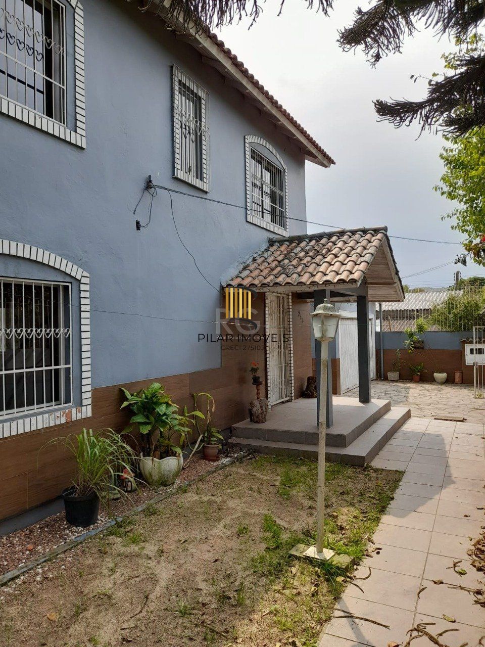 Casa para Venda - 149m², 4 dormitórios, 2 vagas - Campo Novo